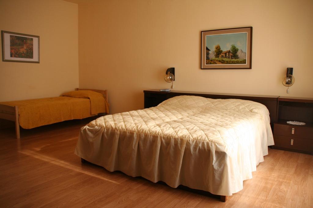 Apartments Villa Falcon فونتانا المظهر الخارجي الصورة